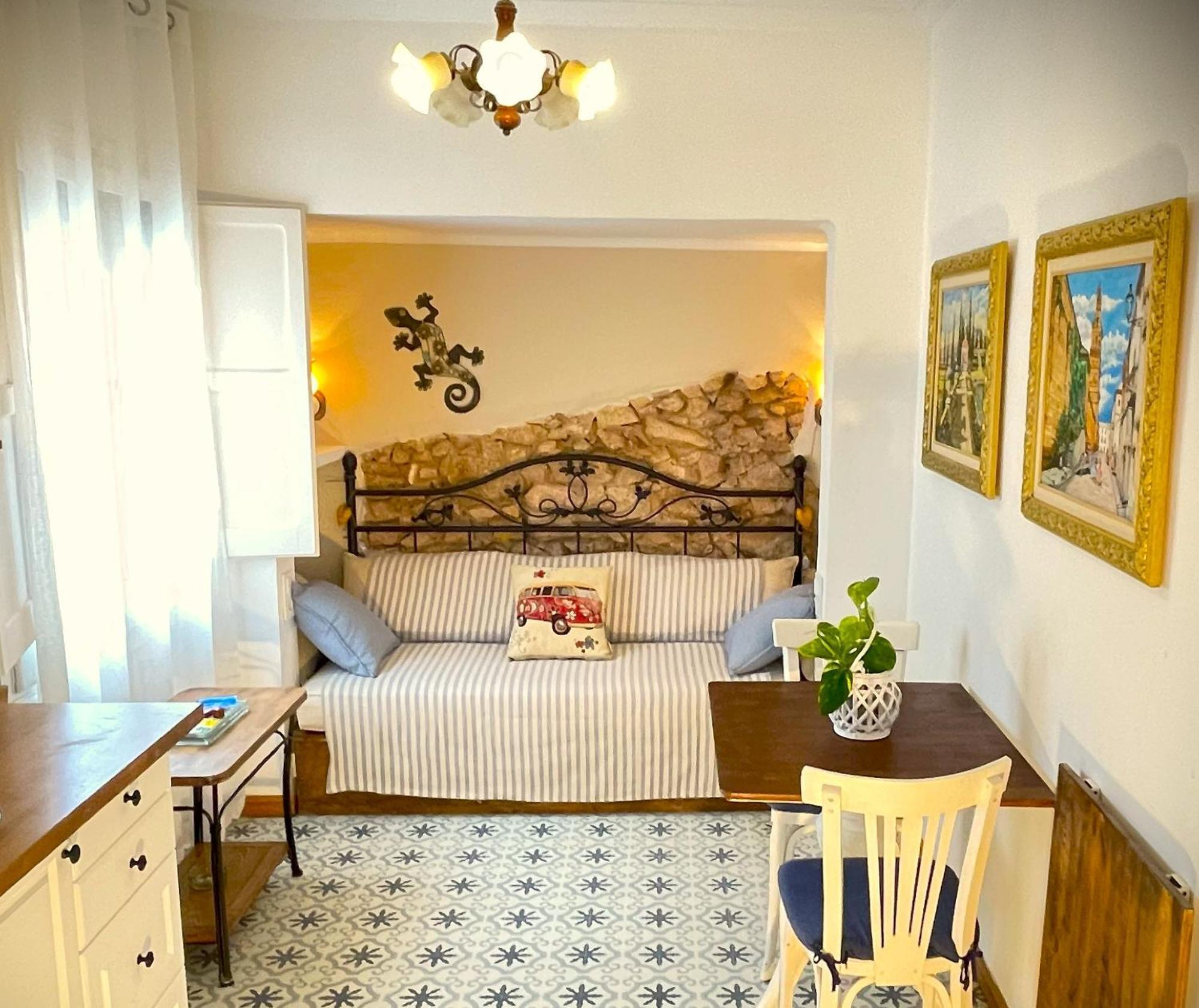 Costa Brava Soul Apartment ซานต์เฟลิอูเดกีโซลส์ ภายนอก รูปภาพ